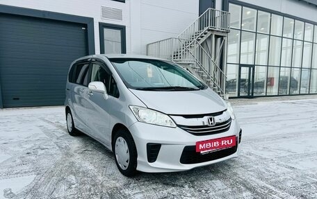 Honda Freed I, 2014 год, 1 499 999 рублей, 8 фотография