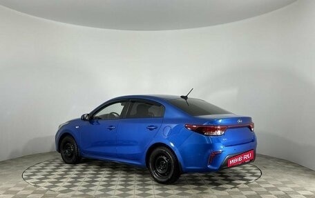 KIA Rio IV, 2017 год, 1 097 000 рублей, 4 фотография