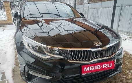 KIA K5 II, 2018 год, 2 090 000 рублей, 10 фотография