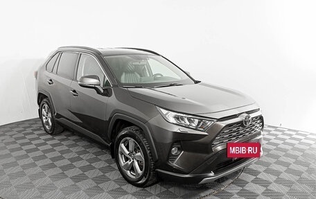 Toyota RAV4, 2019 год, 3 129 000 рублей, 3 фотография