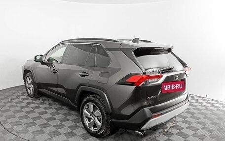 Toyota RAV4, 2019 год, 3 129 000 рублей, 7 фотография