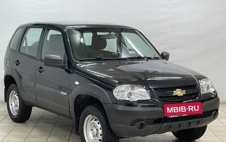 Chevrolet Niva I рестайлинг, 2018 год, 1 040 000 рублей, 2 фотография