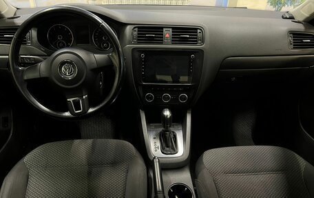 Volkswagen Jetta VI, 2014 год, 1 200 000 рублей, 8 фотография