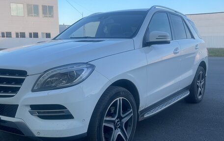 Mercedes-Benz M-Класс, 2014 год, 2 950 000 рублей, 2 фотография