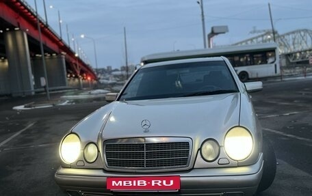 Mercedes-Benz E-Класс, 1999 год, 530 000 рублей, 7 фотография