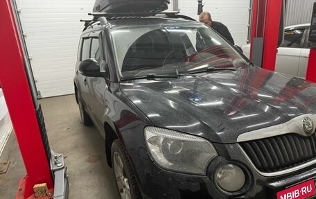 Skoda Yeti I рестайлинг, 2013 год, 1 019 000 рублей, 2 фотография