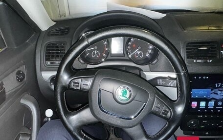 Skoda Yeti I рестайлинг, 2013 год, 1 019 000 рублей, 6 фотография