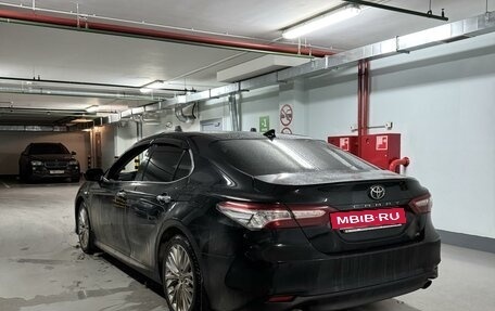 Toyota Camry, 2019 год, 3 800 000 рублей, 9 фотография