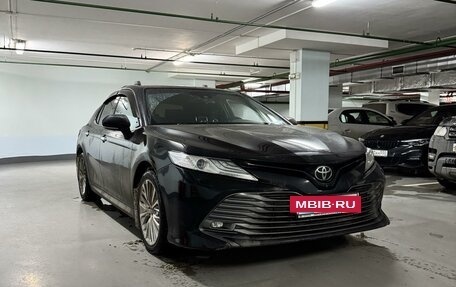 Toyota Camry, 2019 год, 3 800 000 рублей, 4 фотография