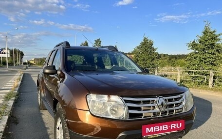 Renault Duster I рестайлинг, 2013 год, 900 000 рублей, 2 фотография