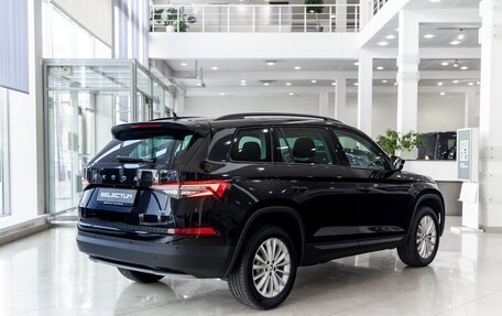 Skoda Kodiaq I, 2024 год, 4 650 000 рублей, 12 фотография