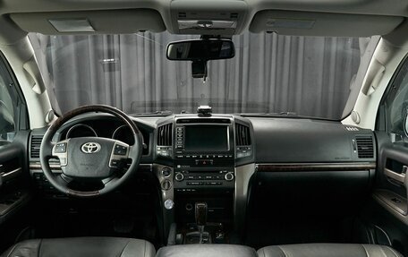 Toyota Land Cruiser 200, 2010 год, 3 499 000 рублей, 7 фотография