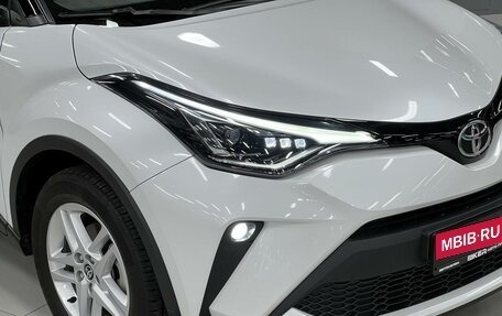 Toyota C-HR I рестайлинг, 2022 год, 3 500 000 рублей, 7 фотография