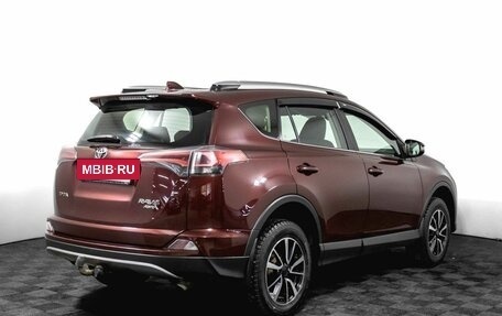 Toyota RAV4, 2017 год, 2 650 000 рублей, 5 фотография