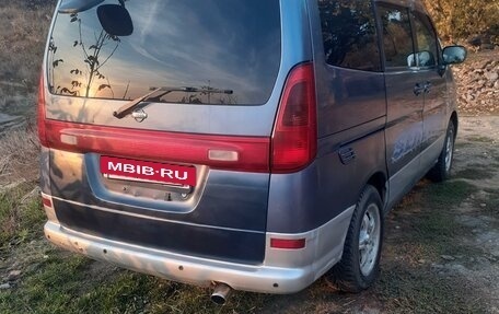 Nissan Serena II, 2000 год, 670 000 рублей, 3 фотография