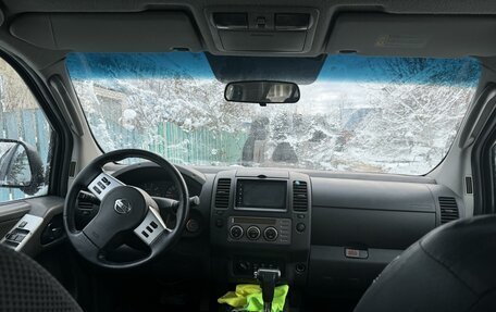 Nissan Navara (Frontier), 2007 год, 1 600 000 рублей, 7 фотография