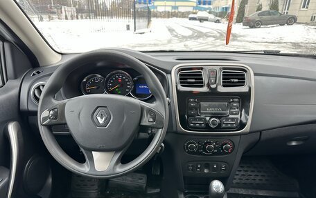 Renault Logan II, 2016 год, 899 000 рублей, 12 фотография