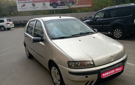 Fiat Punto III Punto Evo рестайлинг, 2001 год, 187 000 рублей, 5 фотография