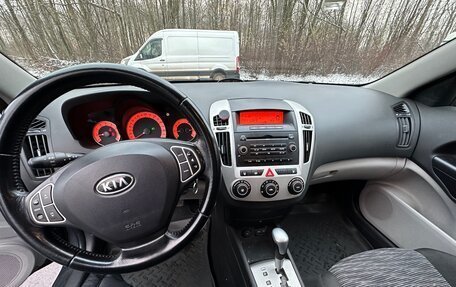 KIA cee'd I рестайлинг, 2009 год, 690 000 рублей, 15 фотография