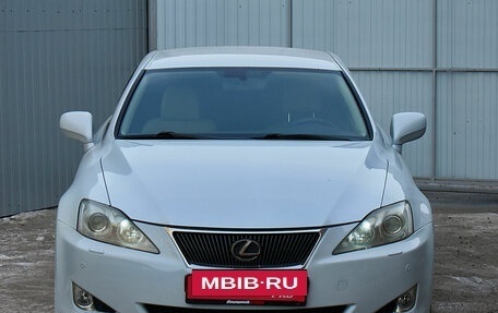 Lexus IS II рестайлинг 2, 2008 год, 1 545 000 рублей, 2 фотография