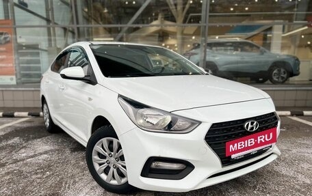 Hyundai Solaris II рестайлинг, 2018 год, 1 399 000 рублей, 3 фотография