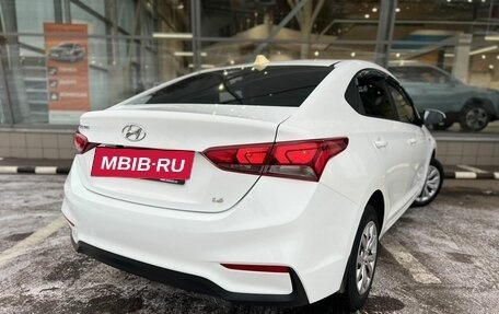 Hyundai Solaris II рестайлинг, 2018 год, 1 399 000 рублей, 5 фотография