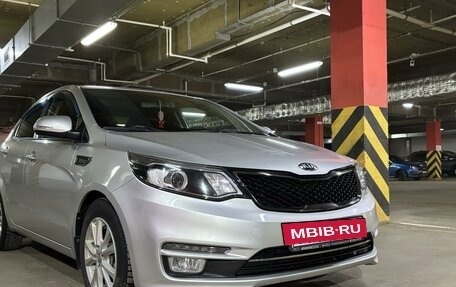 KIA Rio III рестайлинг, 2016 год, 1 330 000 рублей, 4 фотография