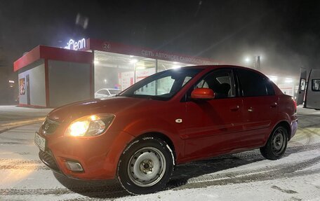 KIA Rio II, 2011 год, 635 000 рублей, 1 фотография