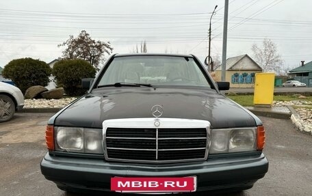 Mercedes-Benz 190 (W201), 1983 год, 260 000 рублей, 3 фотография