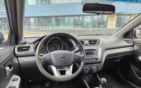 KIA Rio III рестайлинг, 2015 год, 820 000 рублей, 9 фотография