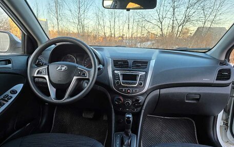 Hyundai Solaris II рестайлинг, 2015 год, 820 000 рублей, 6 фотография