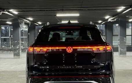 Volkswagen Tiguan, 2024 год, 5 750 000 рублей, 6 фотография