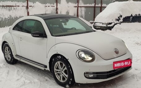 Volkswagen Beetle, 2014 год, 1 900 000 рублей, 7 фотография