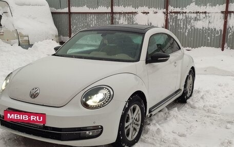 Volkswagen Beetle, 2014 год, 1 900 000 рублей, 6 фотография