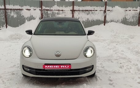 Volkswagen Beetle, 2014 год, 1 900 000 рублей, 12 фотография