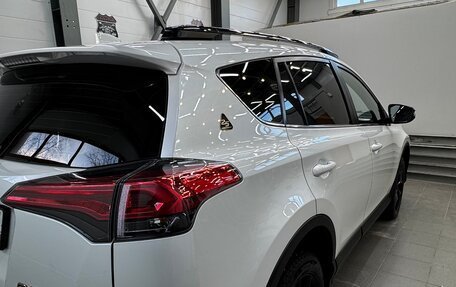 Toyota RAV4, 2019 год, 2 900 000 рублей, 5 фотография