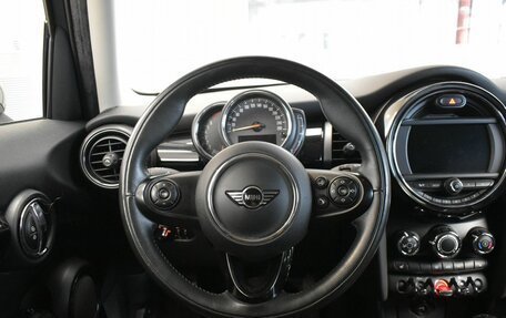 MINI Hatch, 2018 год, 2 349 000 рублей, 8 фотография