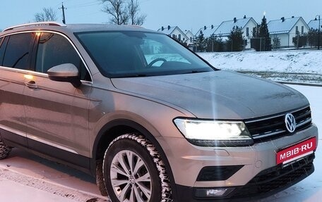 Volkswagen Tiguan II, 2017 год, 2 420 000 рублей, 7 фотография