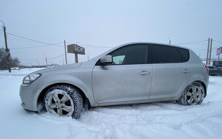 KIA cee'd I рестайлинг, 2011 год, 950 000 рублей, 3 фотография