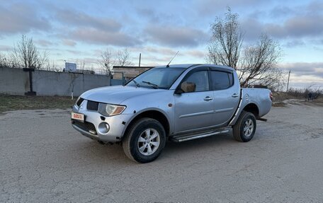 Mitsubishi L200 IV рестайлинг, 2007 год, 795 000 рублей, 3 фотография