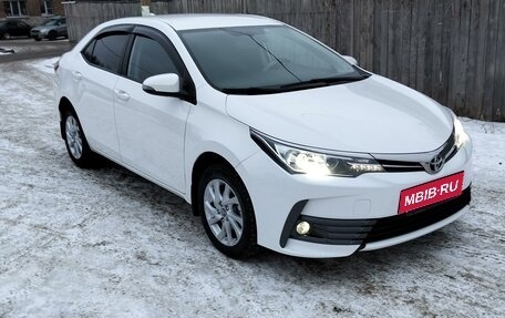 Toyota Corolla, 2018 год, 2 140 000 рублей, 13 фотография