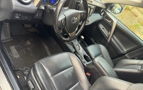 Toyota RAV4, 2014 год, 2 050 000 рублей, 8 фотография