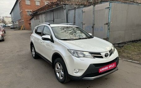 Toyota RAV4, 2014 год, 2 050 000 рублей, 2 фотография