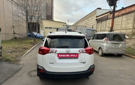 Toyota RAV4, 2014 год, 2 050 000 рублей, 4 фотография