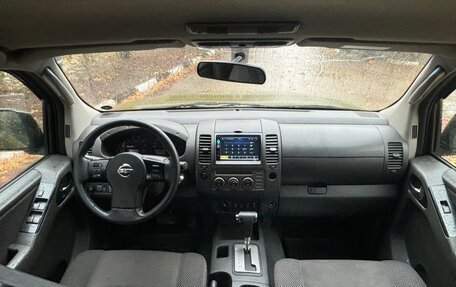 Nissan Navara (Frontier), 2008 год, 980 000 рублей, 10 фотография