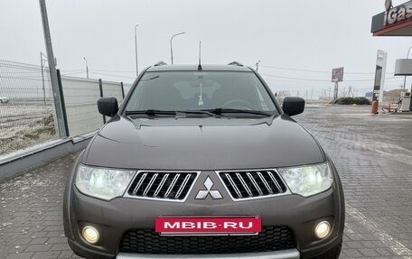 Mitsubishi Pajero Sport II рестайлинг, 2011 год, 1 580 000 рублей, 5 фотография