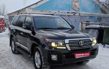 Toyota Land Cruiser 200, 2015 год, 4 520 000 рублей, 4 фотография