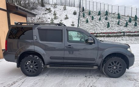 Nissan Pathfinder, 2010 год, 1 350 000 рублей, 9 фотография