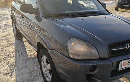 Hyundai Tucson III, 2008 год, 777 000 рублей, 1 фотография