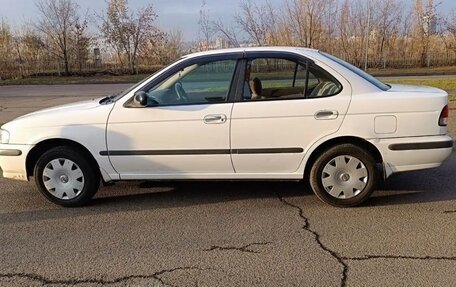 Nissan Sunny B15, 2000 год, 310 000 рублей, 13 фотография